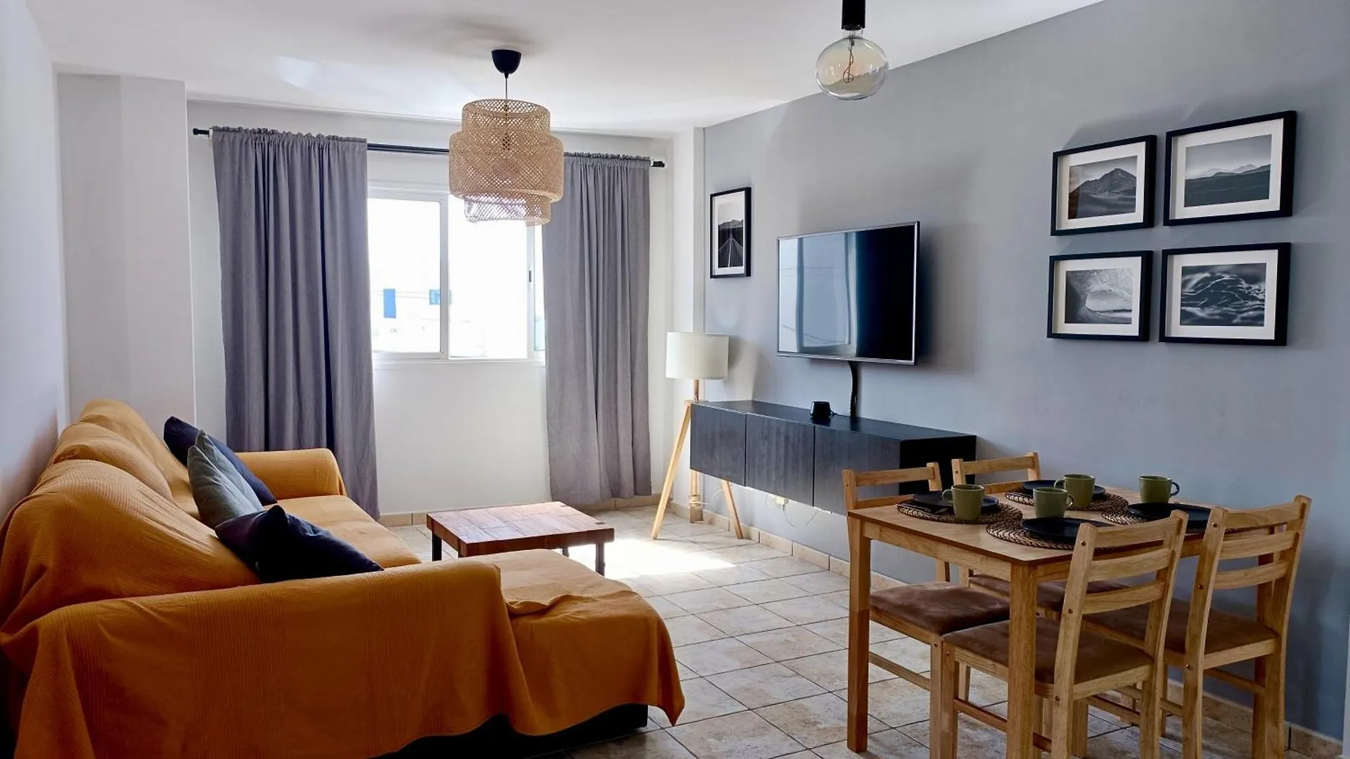 El Pico Apartment La Santa